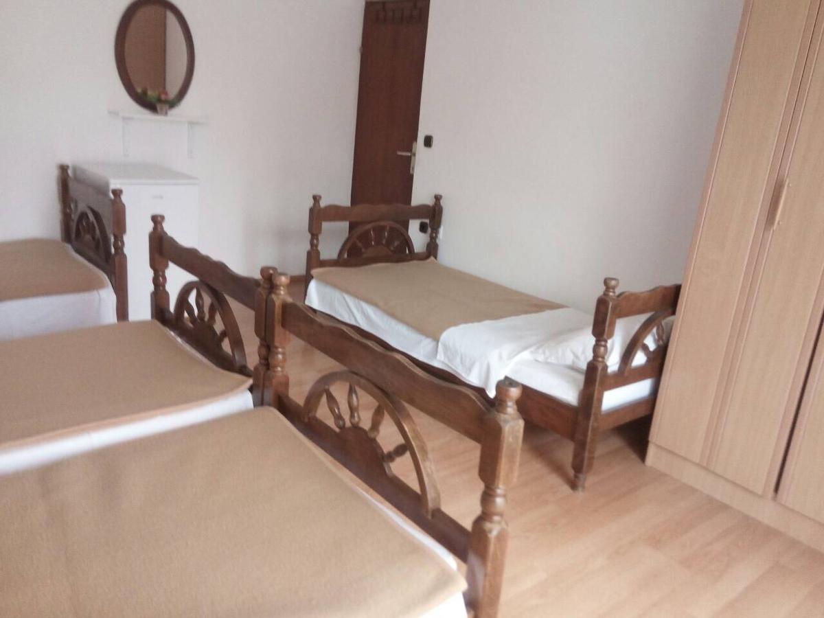 הרצג-נובי Guesthouse Djurisic מראה חיצוני תמונה